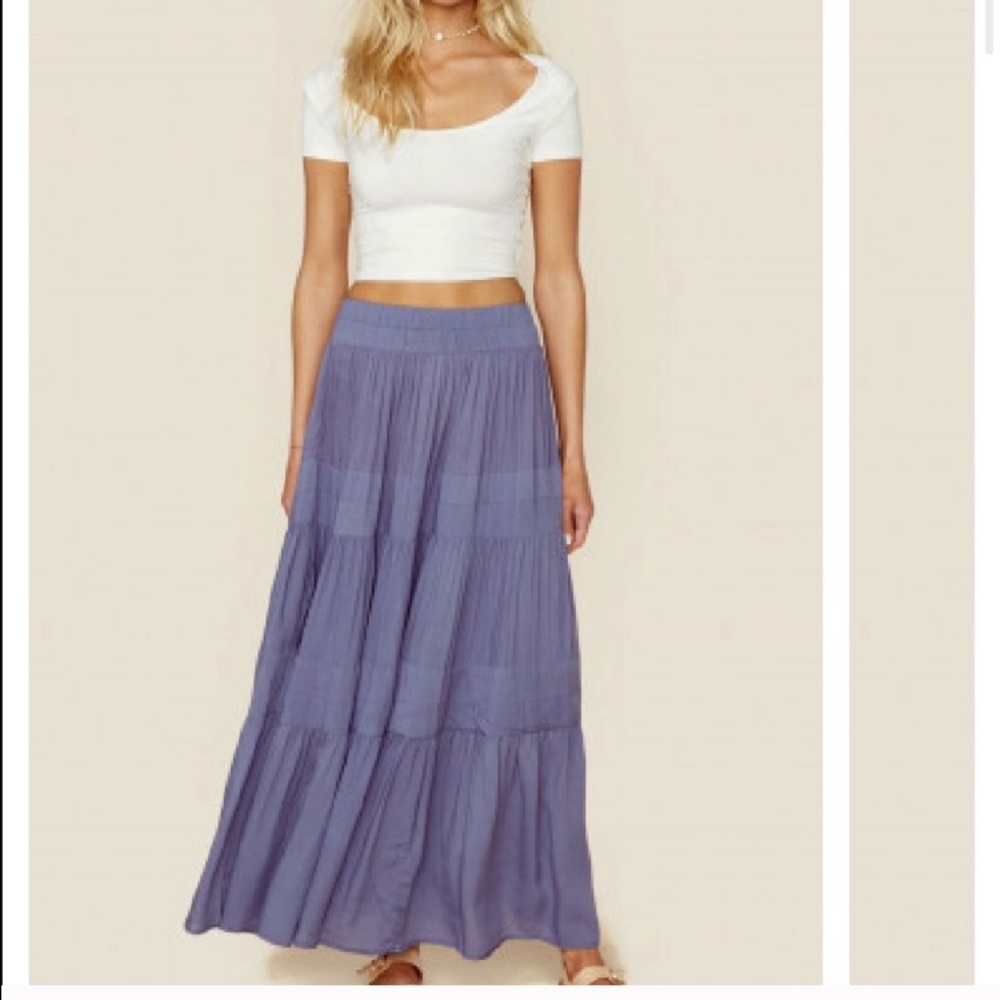 ISO Indah bari maxi skirt